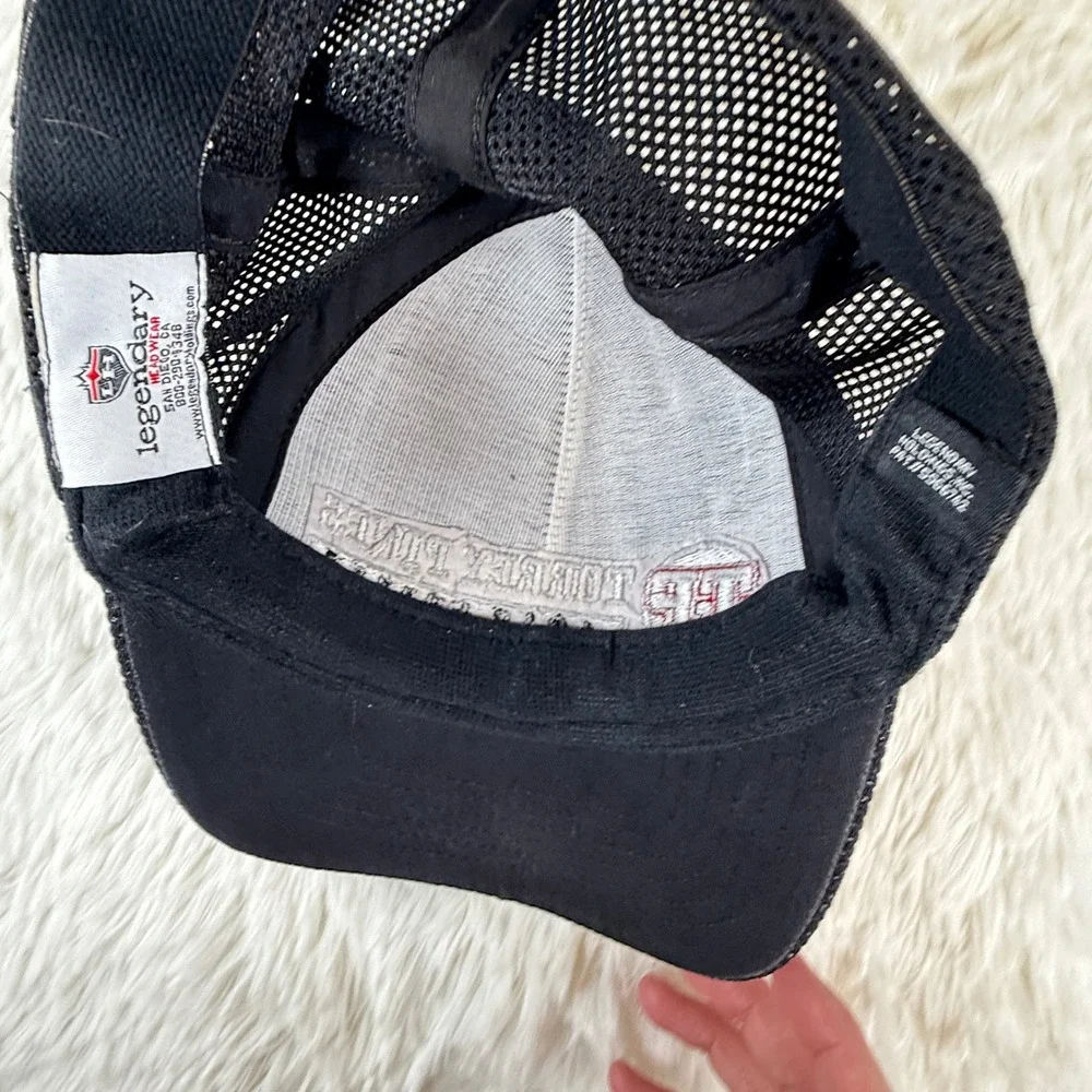 Torrey Pines Golf Course Fitted Cap Black Mens L/XL Legendary Headwear Hat